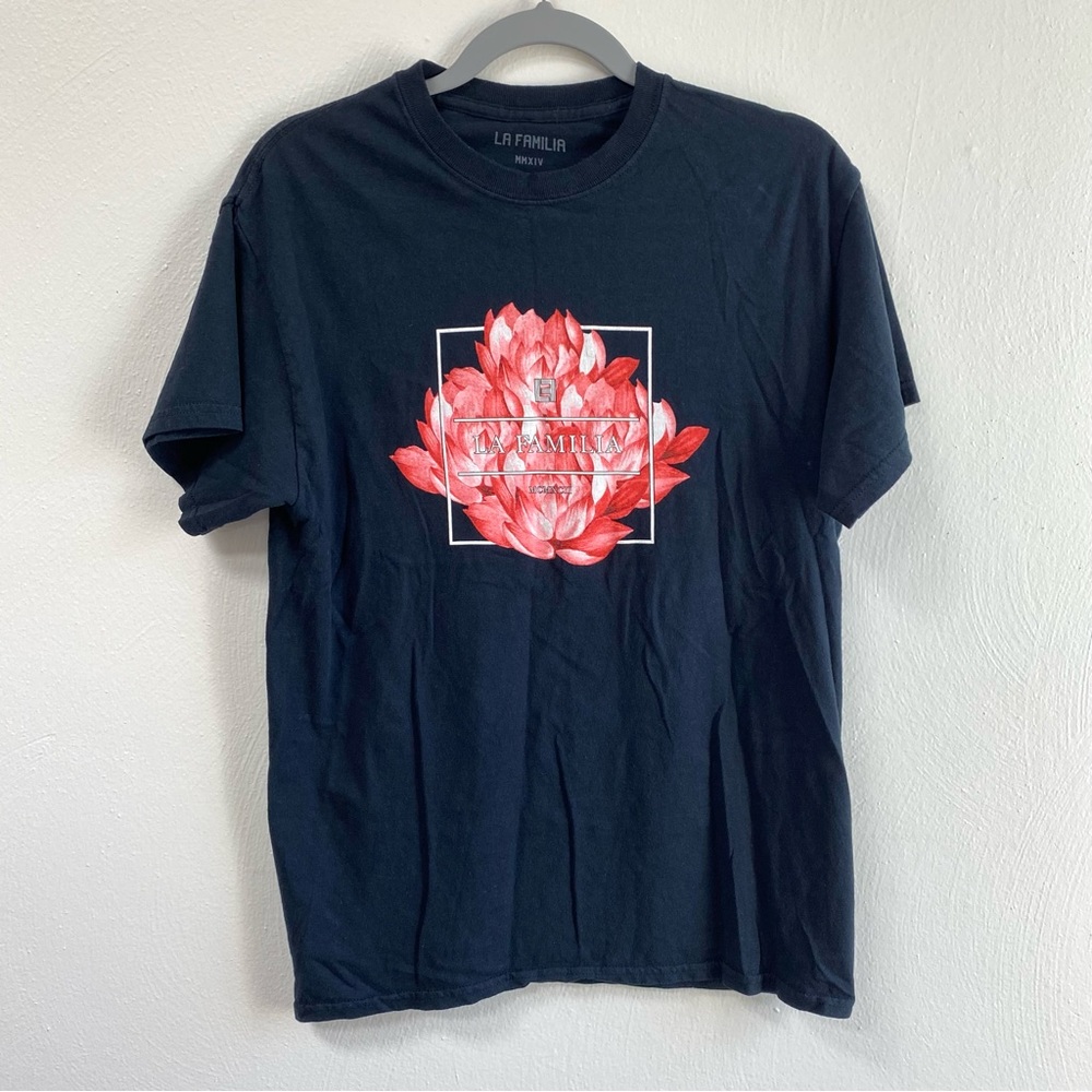 La Family graphic screen print men’s floral lotus t-shirt